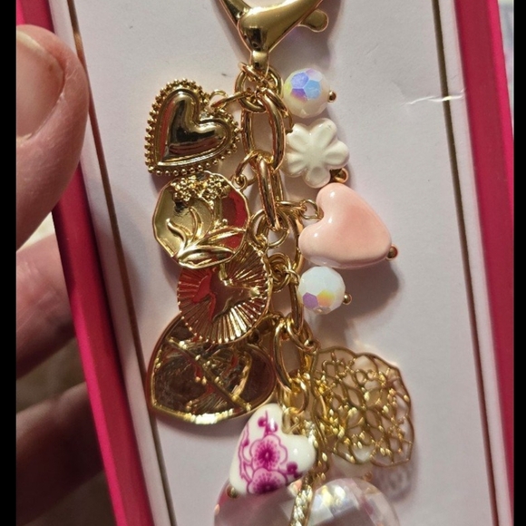 Gold and Pink Heart Handbag Charm - Picture 4 of 5